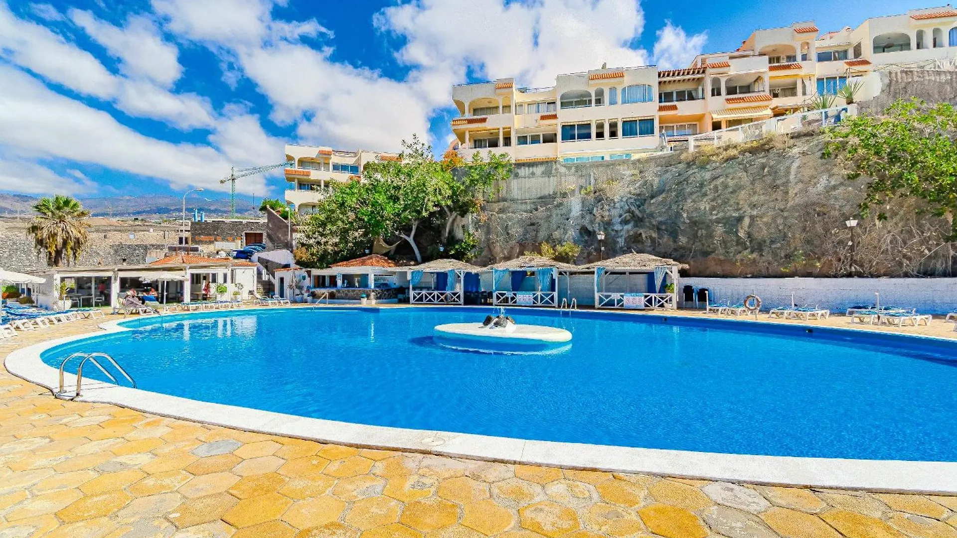 Lovely Apartment In Callao Salvaje