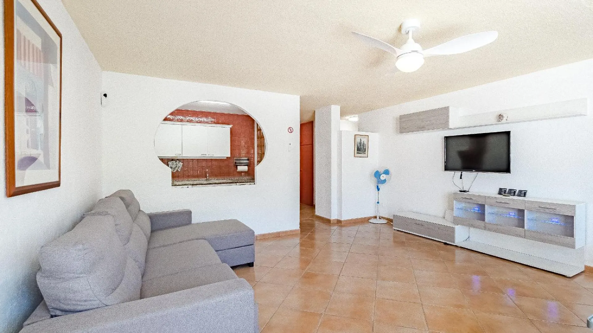 Lovely Apartment In Callao Salvaje 0*,